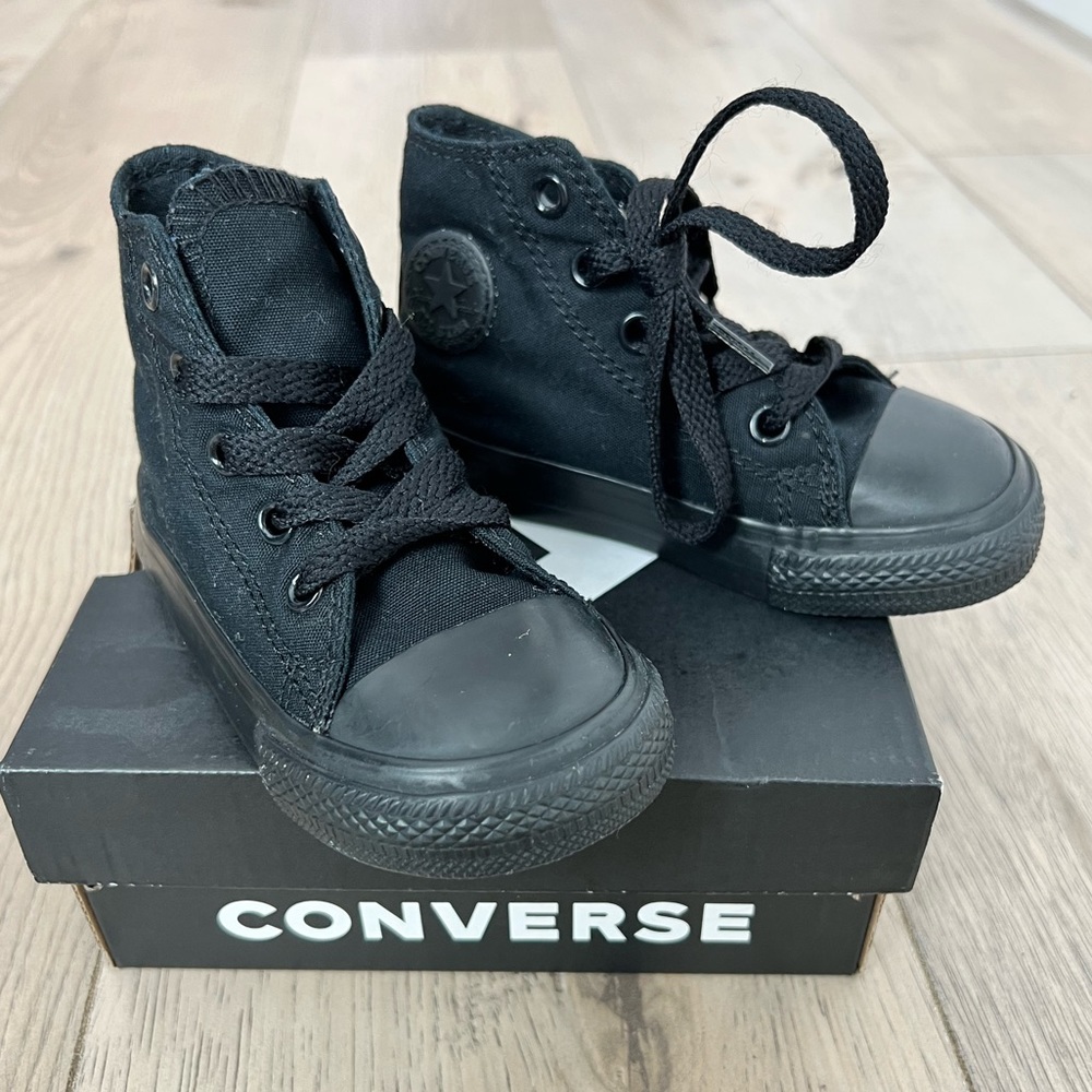 Converse; Infant Size 6; Black
